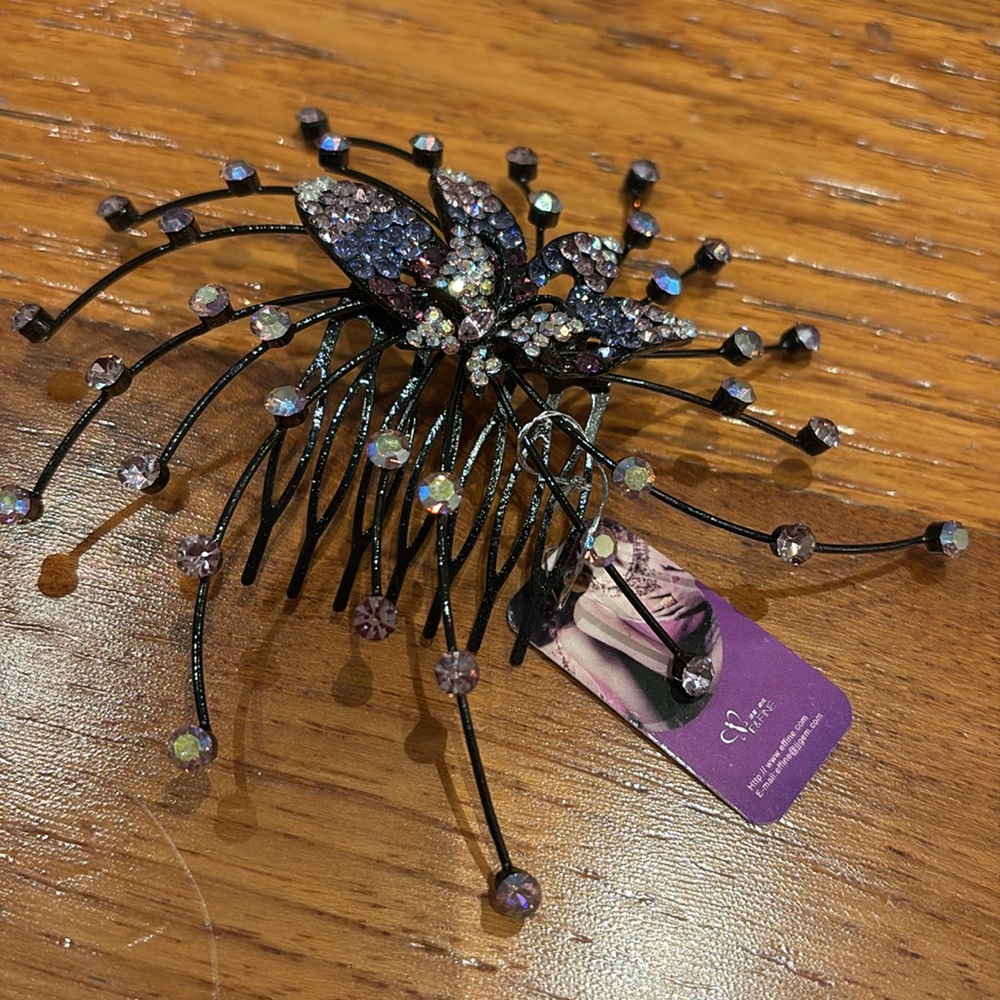 NWT Pink and purple rhinestone hair accessory
